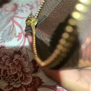 Louis Vuitton Damier Ebene Key Pouch